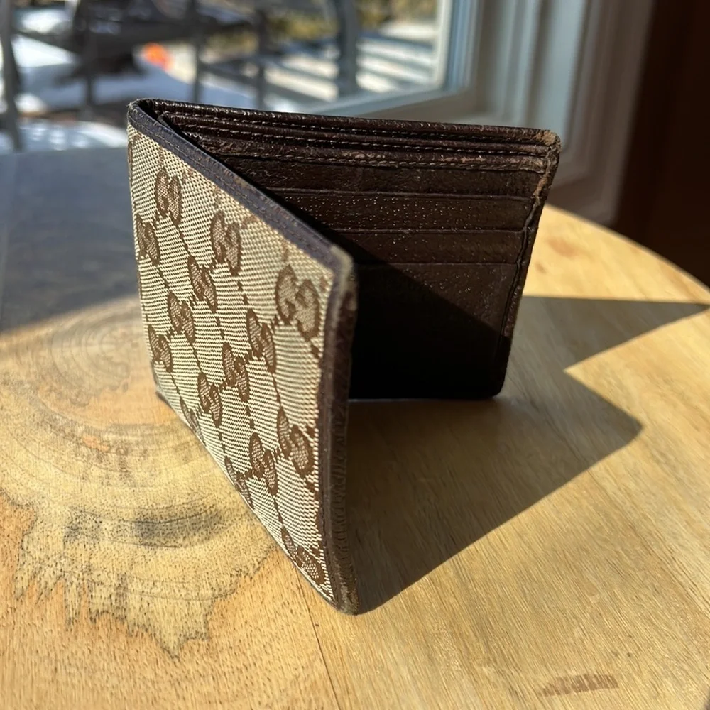 Gucci Wallet - Picture 3 of 13